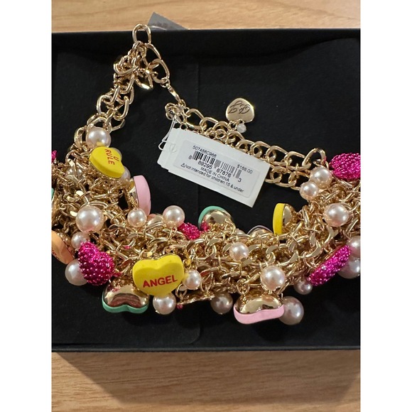 Betsy Johnson Conversation Heart Charm Necklace Gold Tone Pearls Pink - Picture 7 of 7